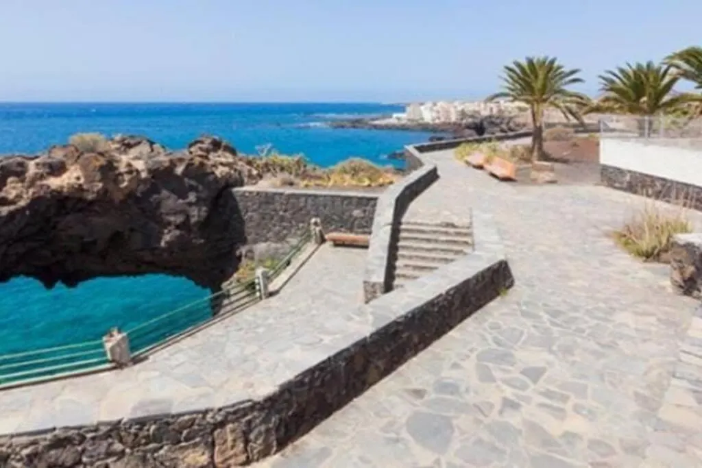 Cozy One Bedroom Apartment With Spacious Terrace. Pool And Garden View Costa del Silencio